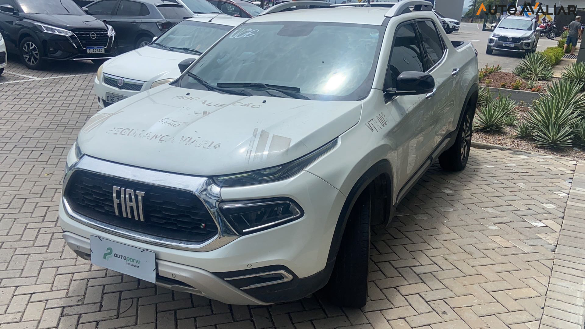 FIAT TORO 2.0 16V TURBO DIESEL VOLCANO 4WD AT9