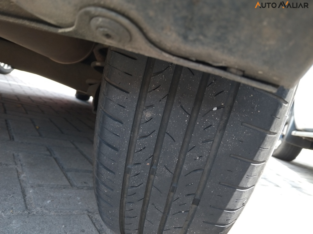 HYUNDAI HB20 1.0 COMFORT PLUS 12V FLEX 4P MANUAL