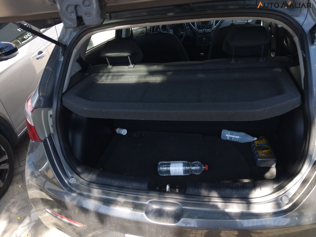 HYUNDAI HB20 1.0 COMFORT PLUS 12V FLEX 4P MANUAL