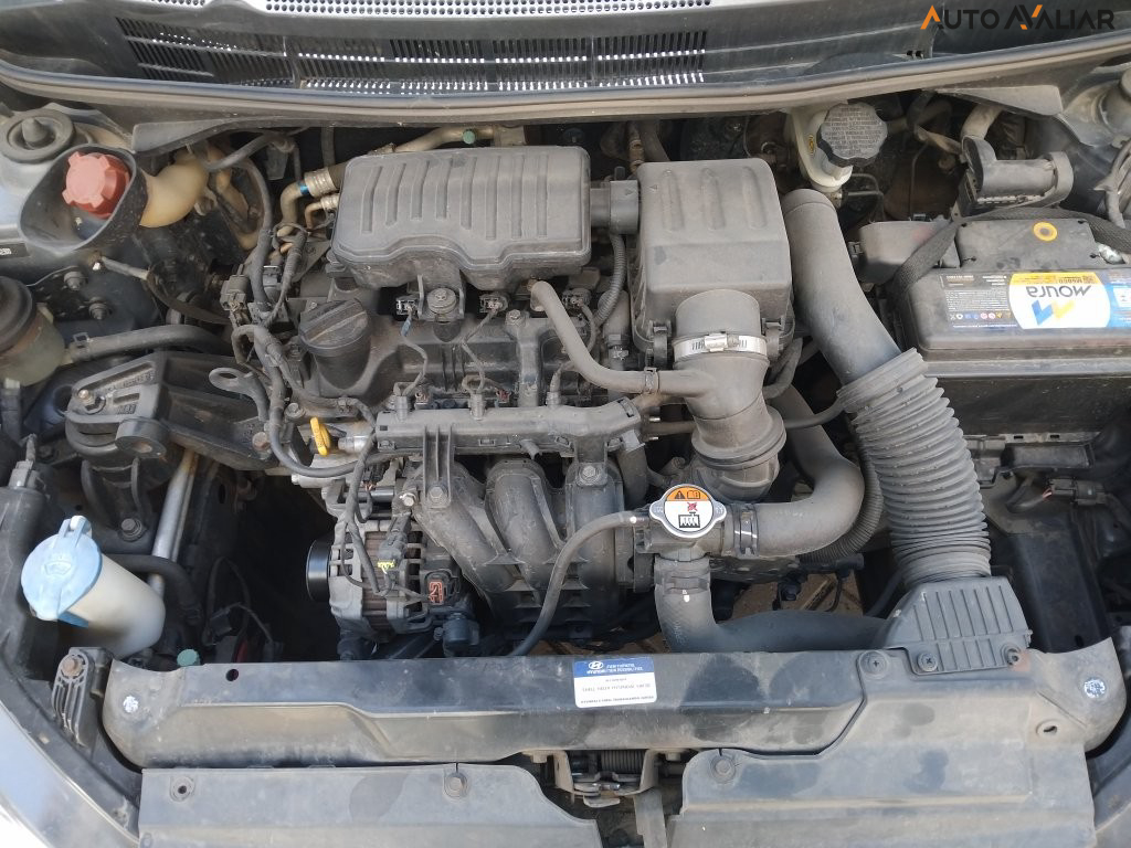 HYUNDAI HB20 1.0 COMFORT PLUS 12V FLEX 4P MANUAL