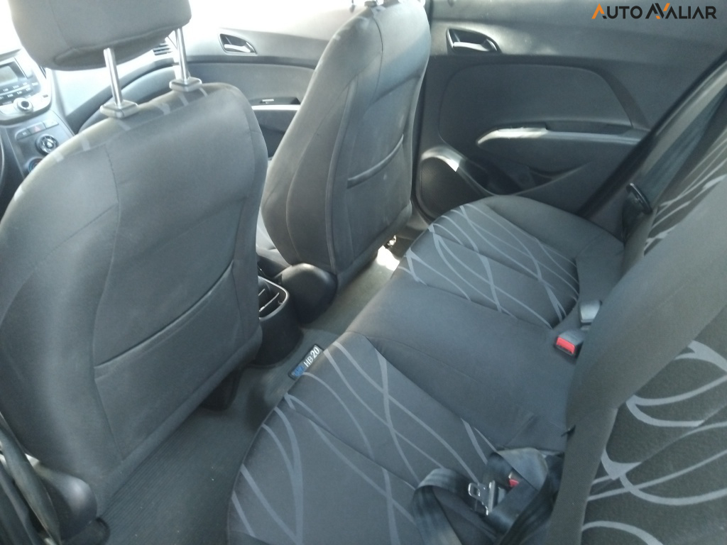 HYUNDAI HB20 1.0 COMFORT PLUS 12V FLEX 4P MANUAL