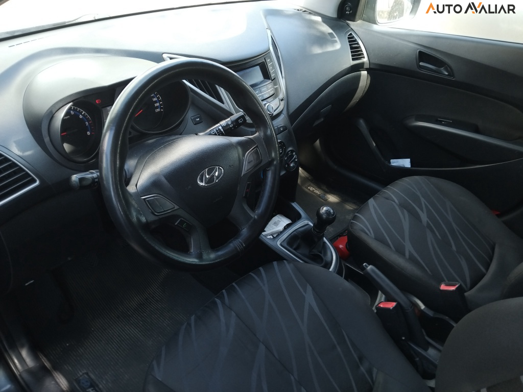 HYUNDAI HB20 1.0 COMFORT PLUS 12V FLEX 4P MANUAL