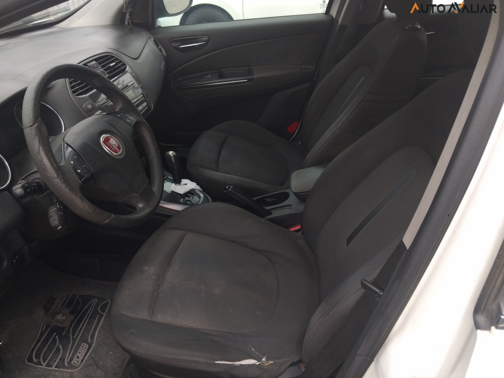 FIAT BRAVO 1.8 ESSENCE 16V FLEX 4P AUTOMATIZADO