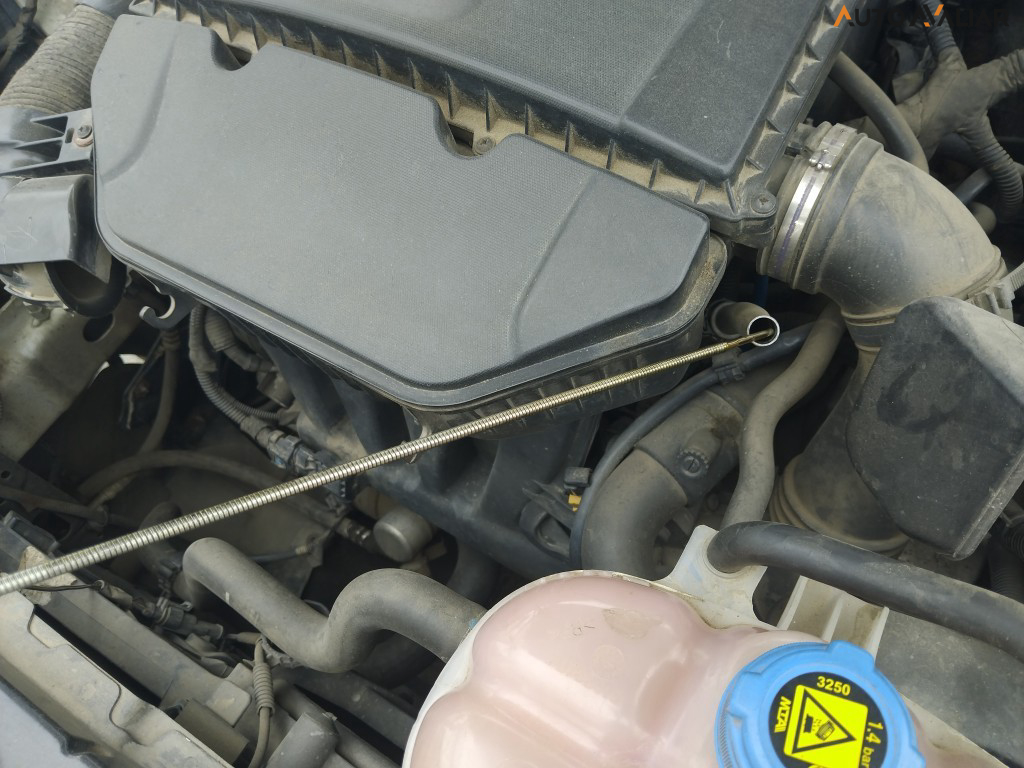 FIAT BRAVO 1.8 ESSENCE 16V FLEX 4P AUTOMATIZADO