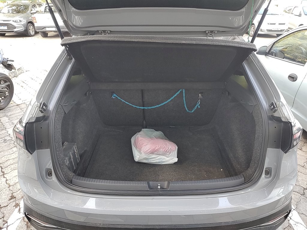 VOLKSWAGEN NIVUS 1.0 200 TSI TOTAL FLEX HIGHLINE AUTOM&Aacute;TICO