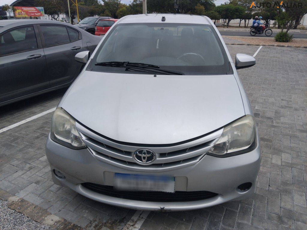TOYOTA ETIOS 1.3 X 16V FLEX 4P MANUAL