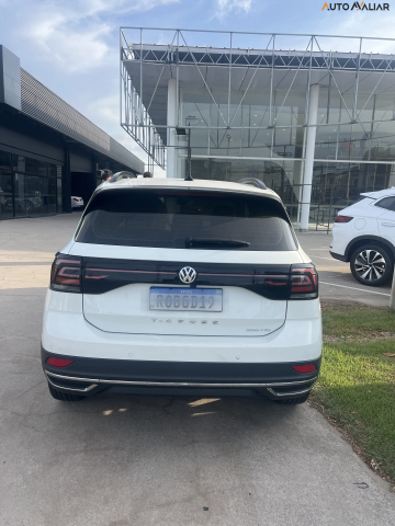VOLKSWAGEN T-CROSS 1.0 200 TSI TOTAL FLEX AUTOM&Aacute;TICO