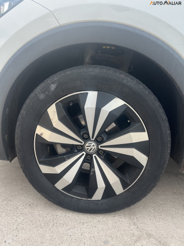 VOLKSWAGEN T-CROSS 1.0 200 TSI TOTAL FLEX AUTOM&Aacute;TICO