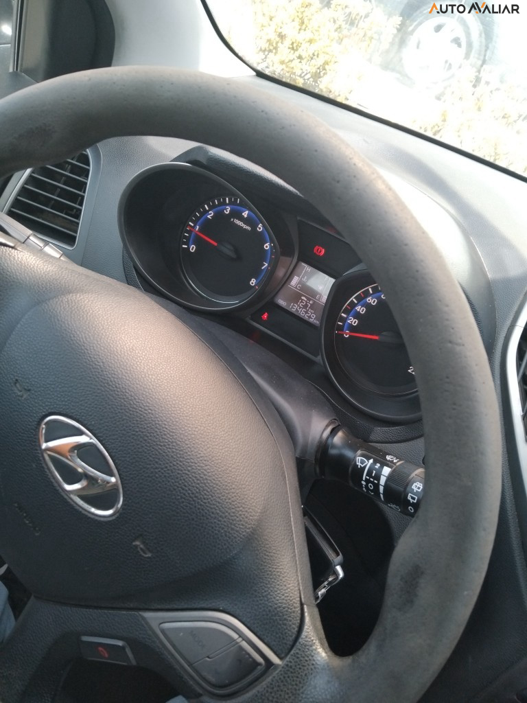 HYUNDAI HB20 1.0 COMFORT STYLE 12V FLEX 4P MANUAL
