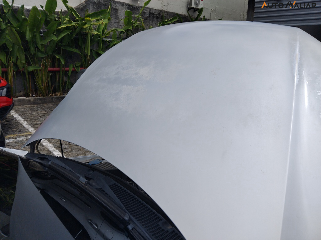 VOLKSWAGEN VOYAGE 1.6 MI COMFORTLINE 8V FLEX 4P AUTOMATIZADO