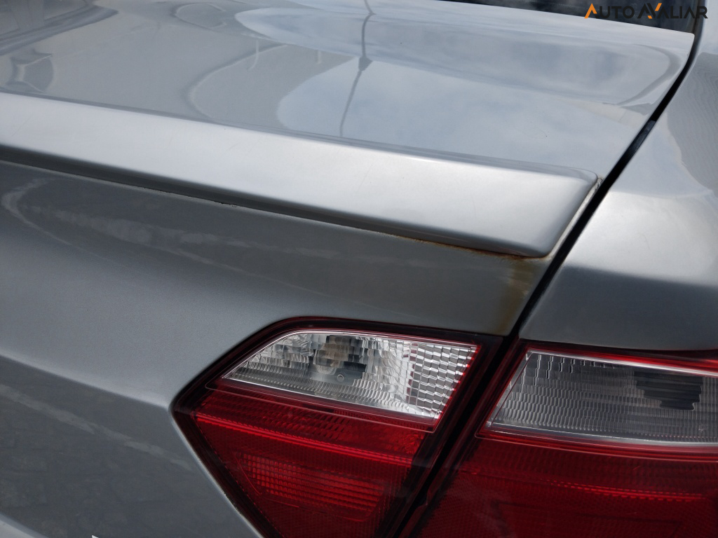 VOLKSWAGEN VOYAGE 1.6 MI COMFORTLINE 8V FLEX 4P AUTOMATIZADO