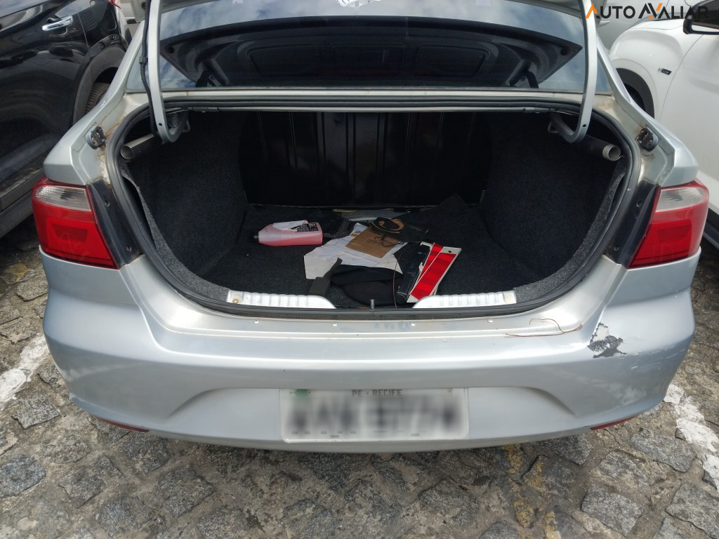 VOLKSWAGEN VOYAGE 1.6 MI COMFORTLINE 8V FLEX 4P AUTOMATIZADO