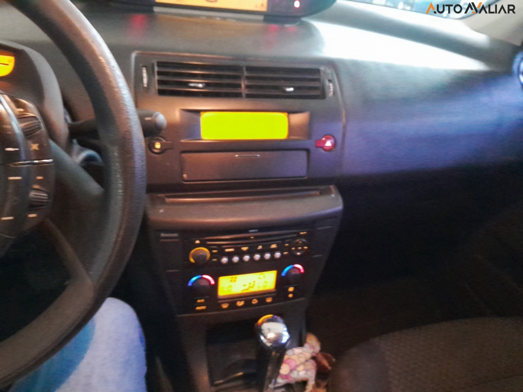 CITROEN C4 2.0 GLX 16V FLEX 4P AUTOMATICO