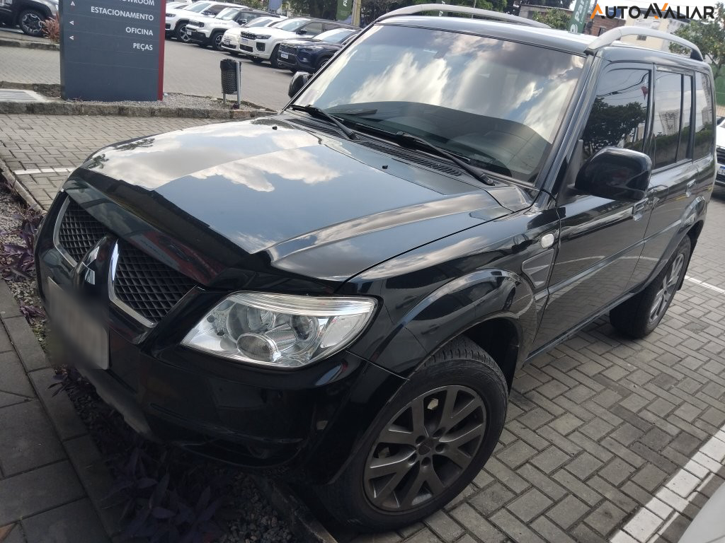 MITSUBISHI PAJERO TR4 2.0 4X2 16V 140CV FLEX 4P AUTOMATICO