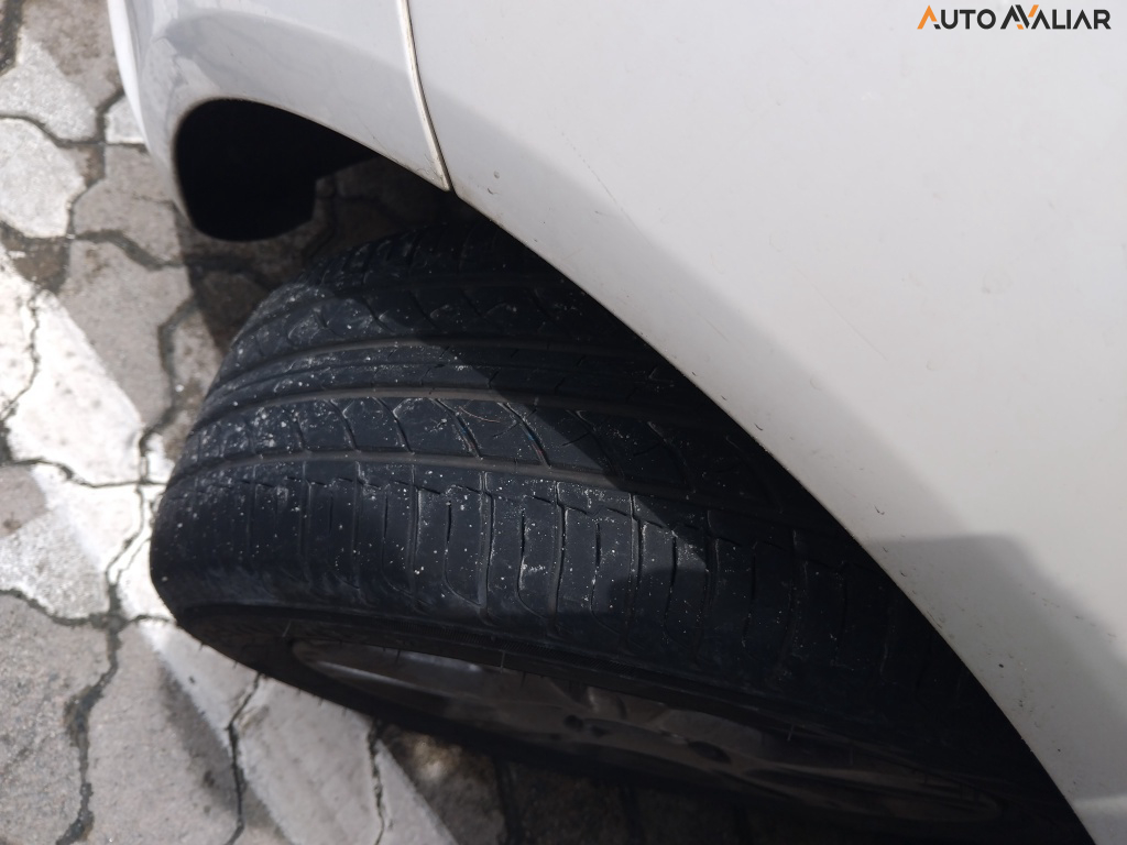 FORD FIESTA 1.5 SE HATCH 16V FLEX 4P MANUAL