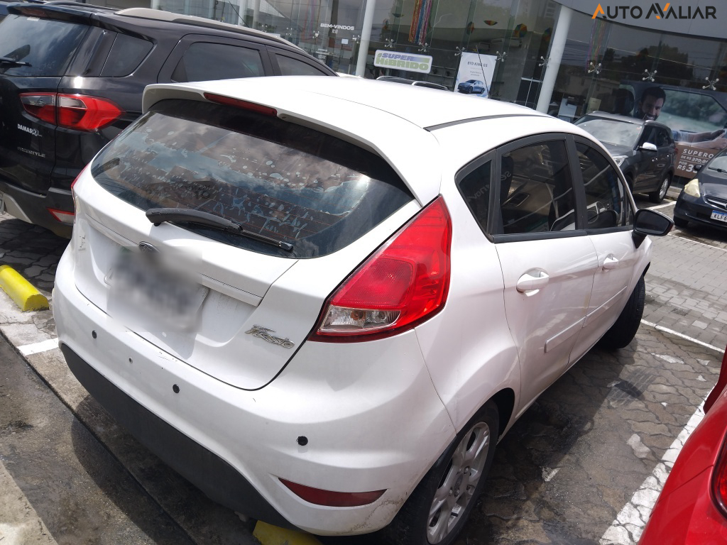 FORD FIESTA 1.5 SE HATCH 16V FLEX 4P MANUAL