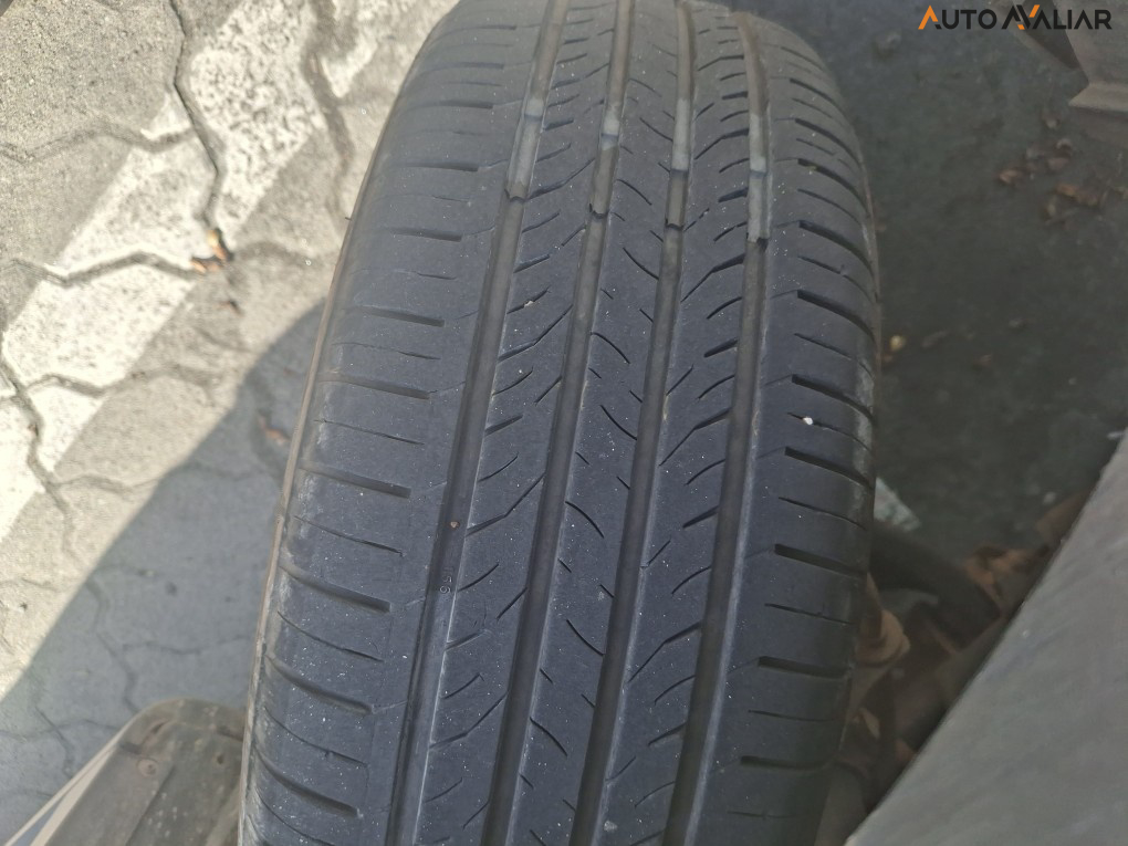 RENAULT SANDERO 1.6 16V SCE FLEX STEPWAY 4P MANUAL