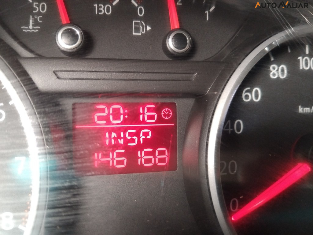 VOLKSWAGEN VOYAGE 1.6 MI COMFORTLINE 8V FLEX 4P MANUAL