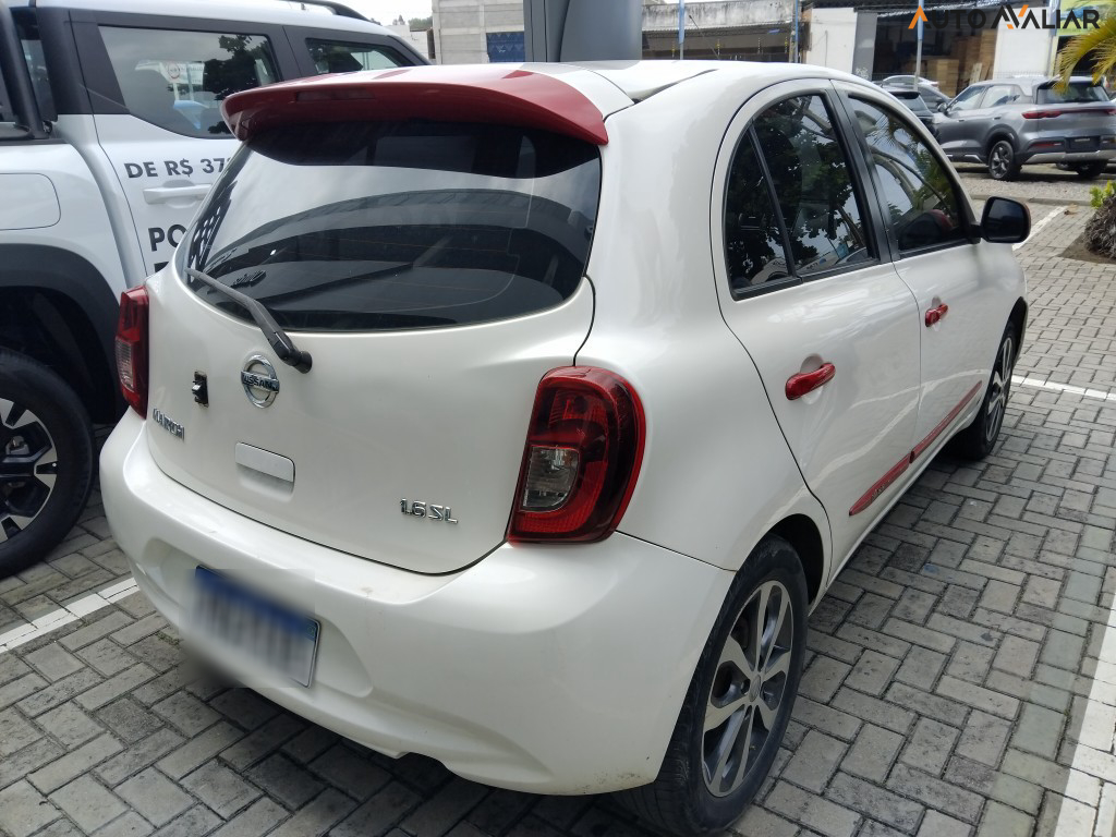 NISSAN MARCH 1.6 SL 16V FLEX 4P MANUAL