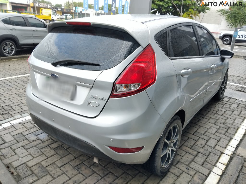 FORD FIESTA 1.5 SE HATCH 16V FLEX 4P MANUAL