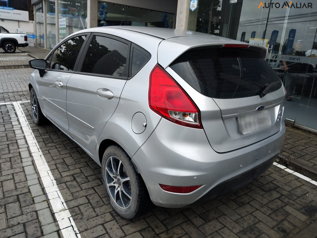 FORD FIESTA 1.5 SE HATCH 16V FLEX 4P MANUAL
