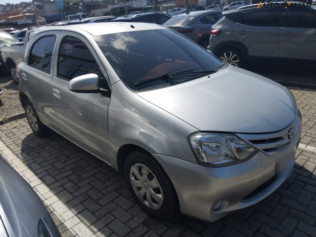 TOYOTA ETIOS 1.3 X 16V FLEX 4P MANUAL
