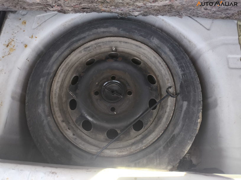 FORD KA 1.0 SE / SE PLUS TI-VCT FLEX 