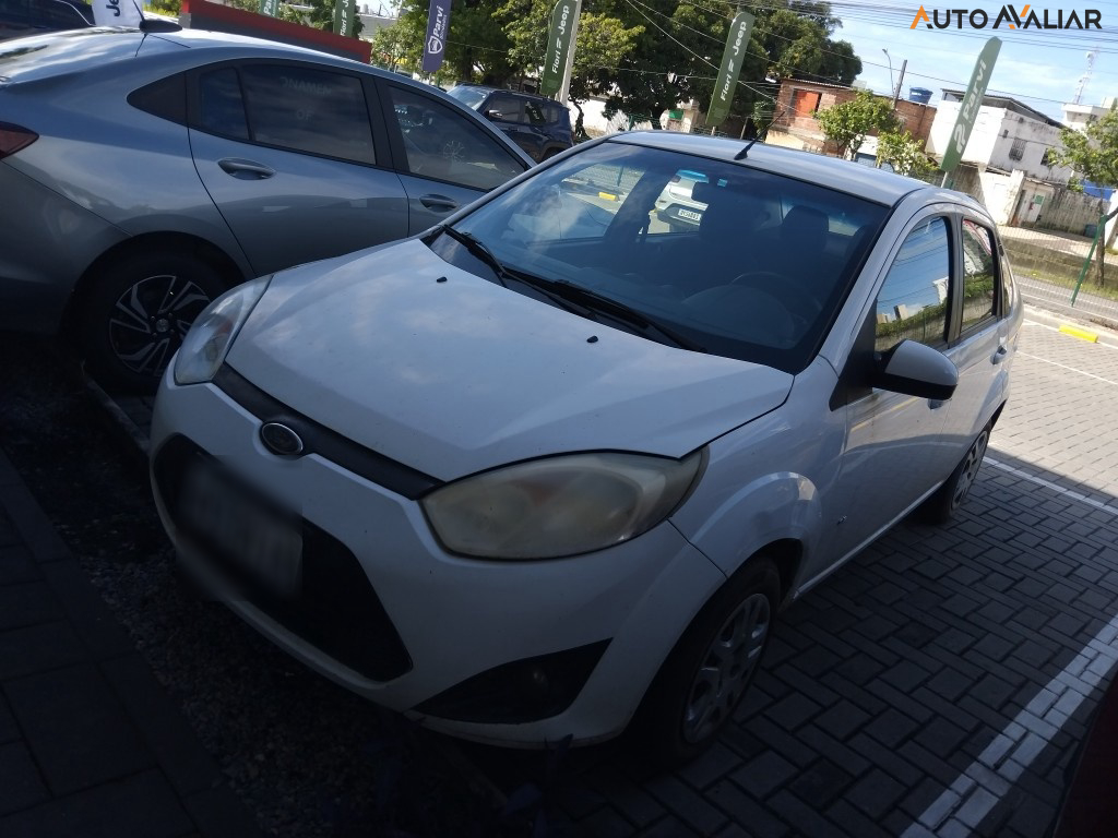 FORD FIESTA 1.6 ROCAM SE SEDAN 8V FLEX 4P MANUAL