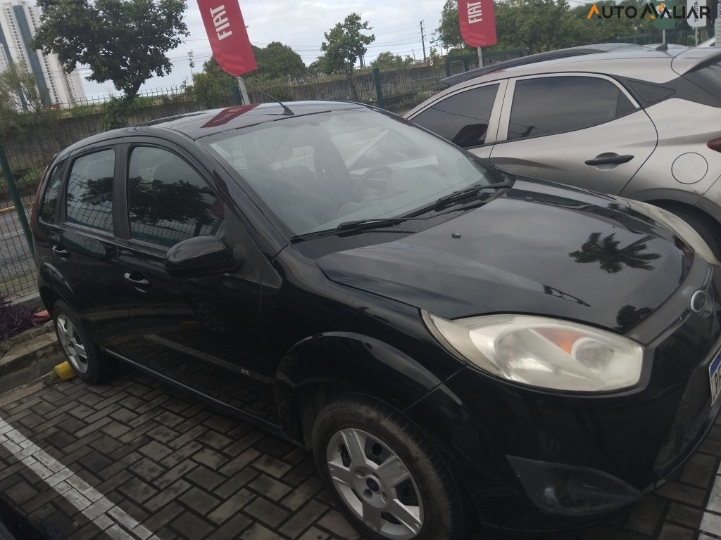 FORD FIESTA 1.6 ROCAM HATCH 8V FLEX 4P MANUAL