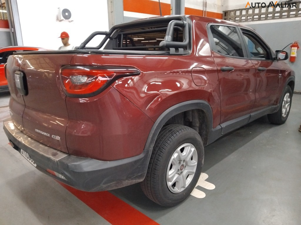 FIAT TORO 2.0 16V TURBO DIESEL ENDURANCE 4WD AT9