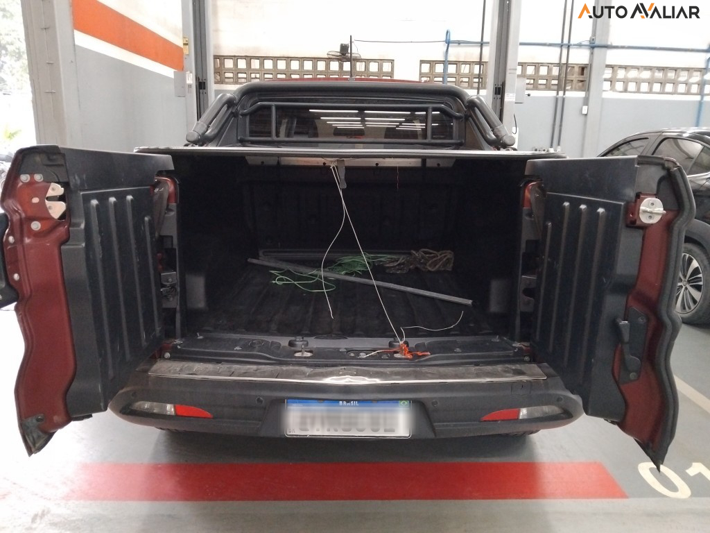 FIAT TORO 2.0 16V TURBO DIESEL ENDURANCE 4WD AT9
