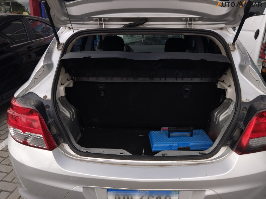 CHEVROLET ONIX 1.0 MPFI JOY 8V FLEX 4P MANUAL