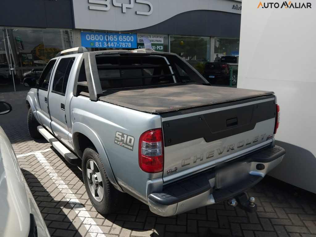 CHEVROLET S10 2.4 MPFI EXECUTIVE 4X2 CD 8V FLEX 4P MANUAL