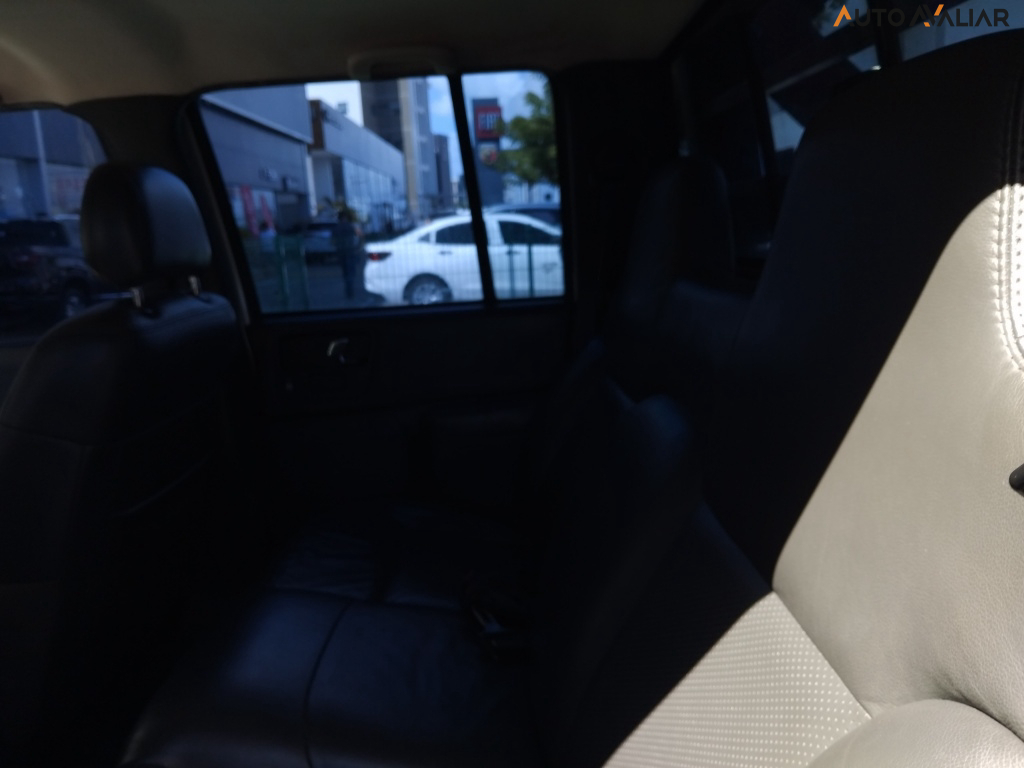 CHEVROLET S10 2.4 MPFI EXECUTIVE 4X2 CD 8V FLEX 4P MANUAL