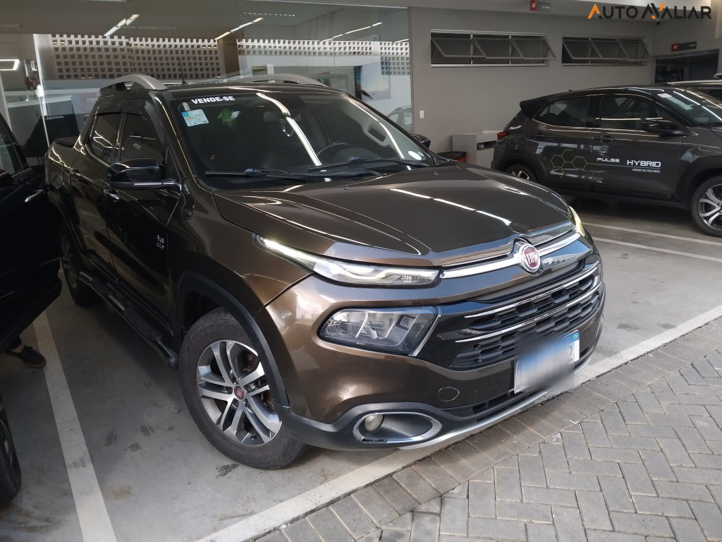 FIAT TORO 2.0 16V TURBO DIESEL VOLCANO 4WD AT9