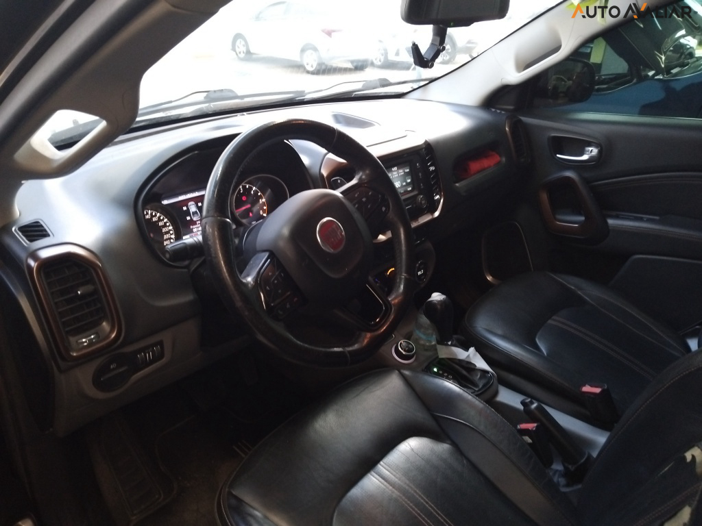 FIAT TORO 2.0 16V TURBO DIESEL VOLCANO 4WD AT9