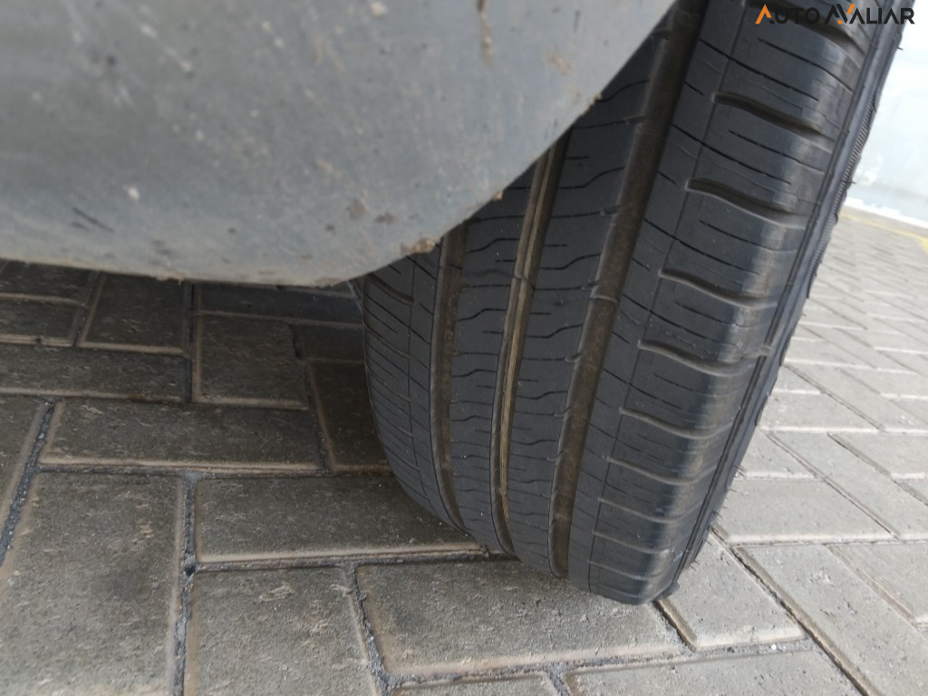 FIAT PALIO 1.4 MPI ATTRACTIVE 8V FLEX 4P MANUAL