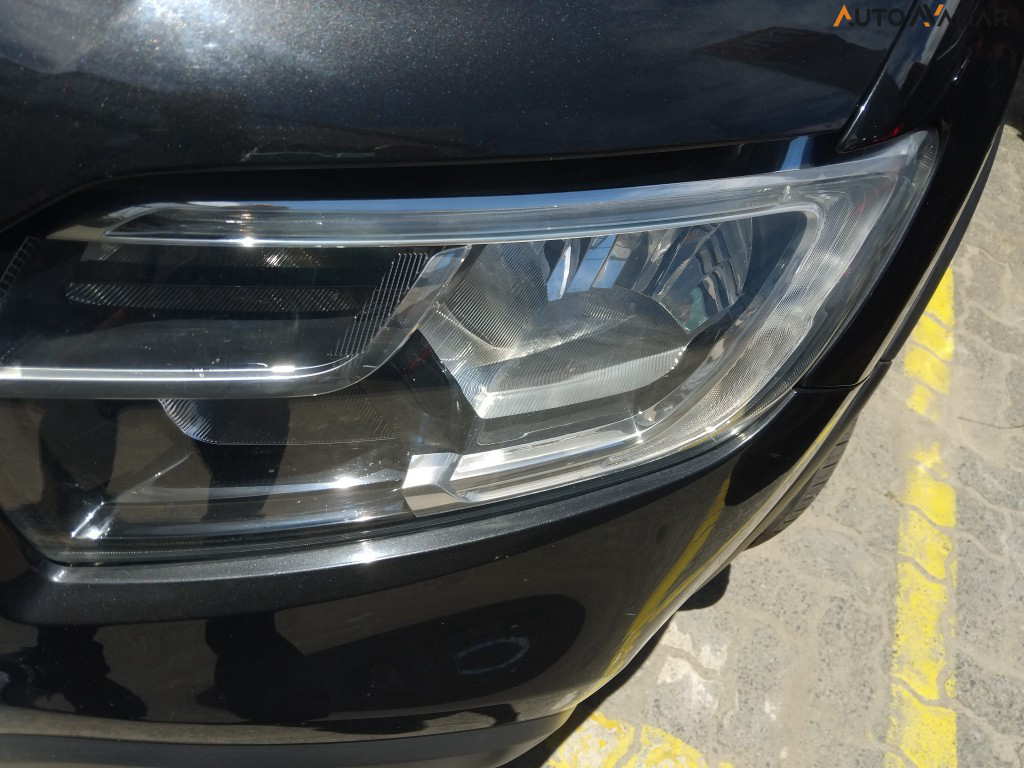 RENAULT SANDERO 1.6 16V SCE FLEX STEPWAY ICONIC X-TRONIC