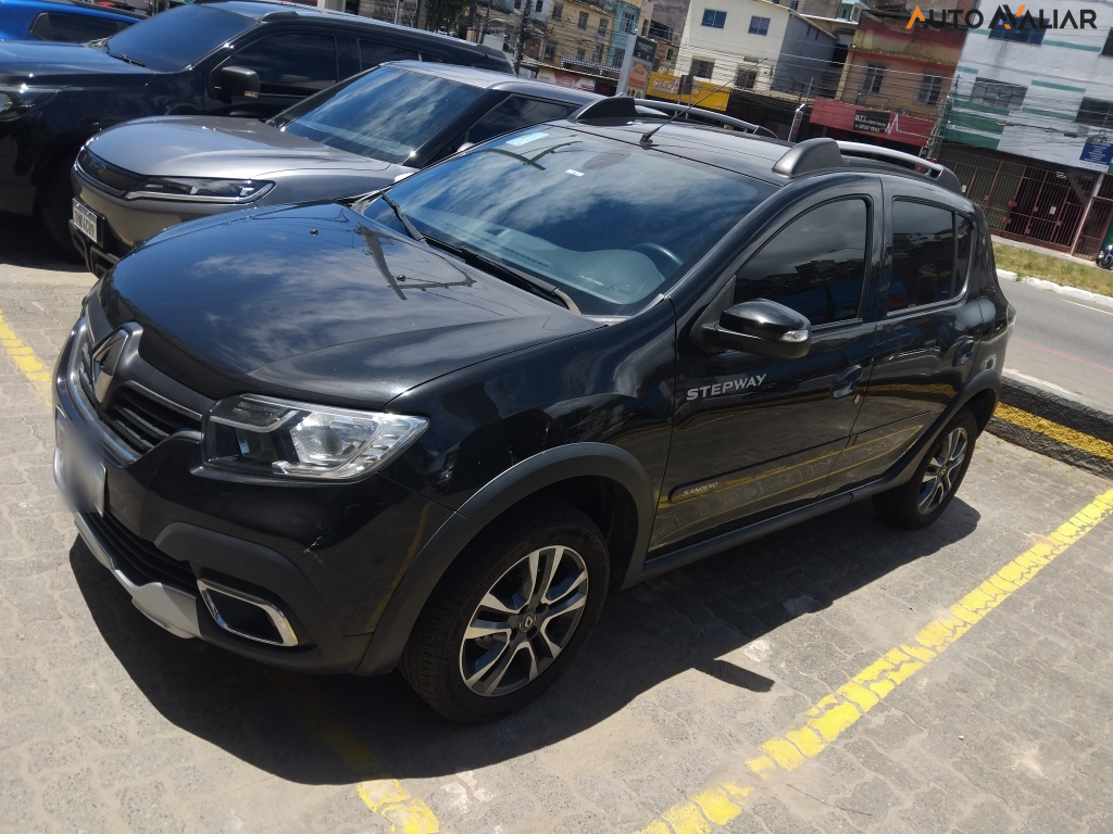 RENAULT SANDERO 1.6 16V SCE FLEX STEPWAY ICONIC X-TRONIC