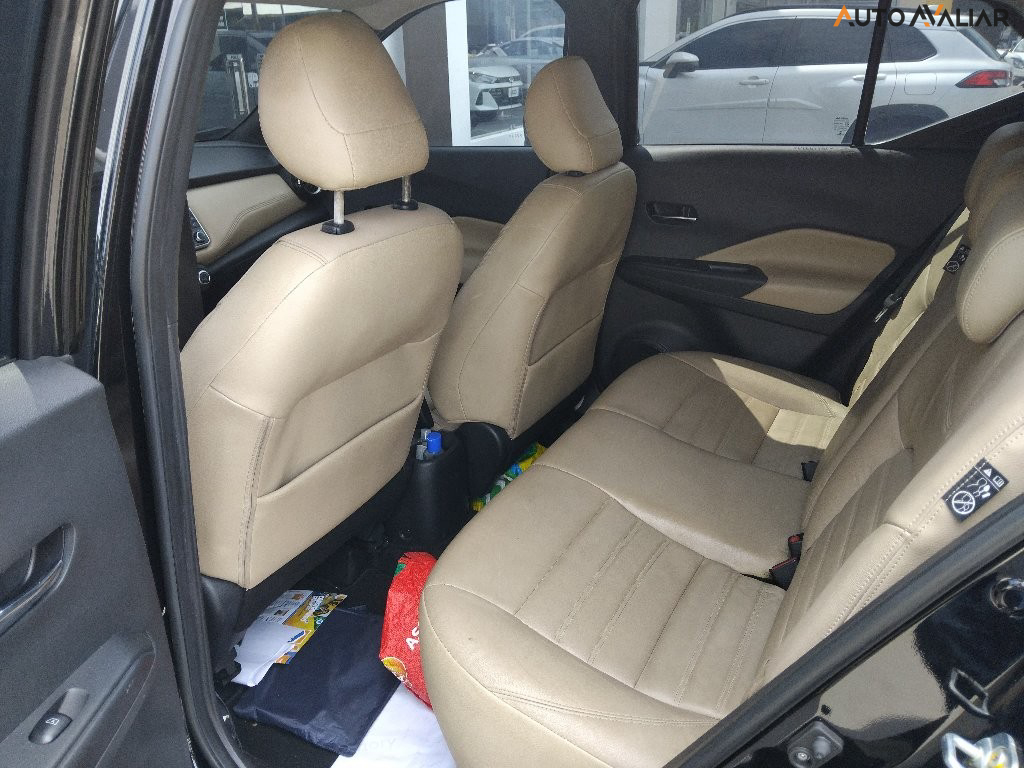 NISSAN KICKS 1.6 16V FLEXSTART SL 4P XTRONIC