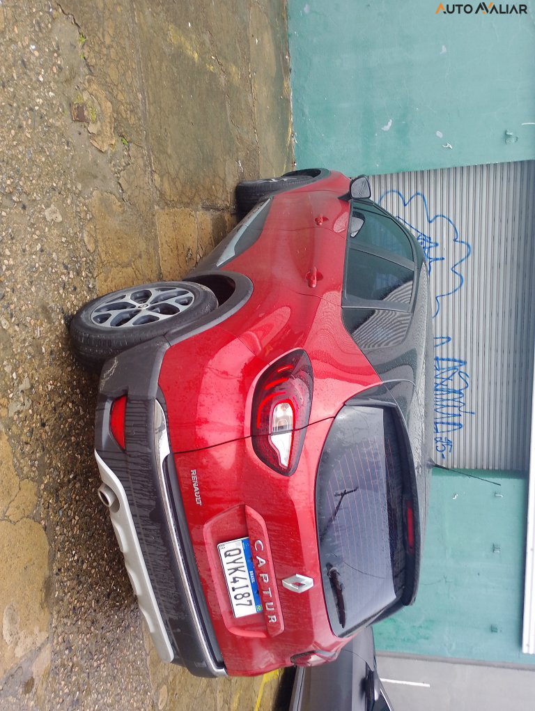 RENAULT CAPTUR 1.6 16V SCE FLEX BOSE X-TRONIC