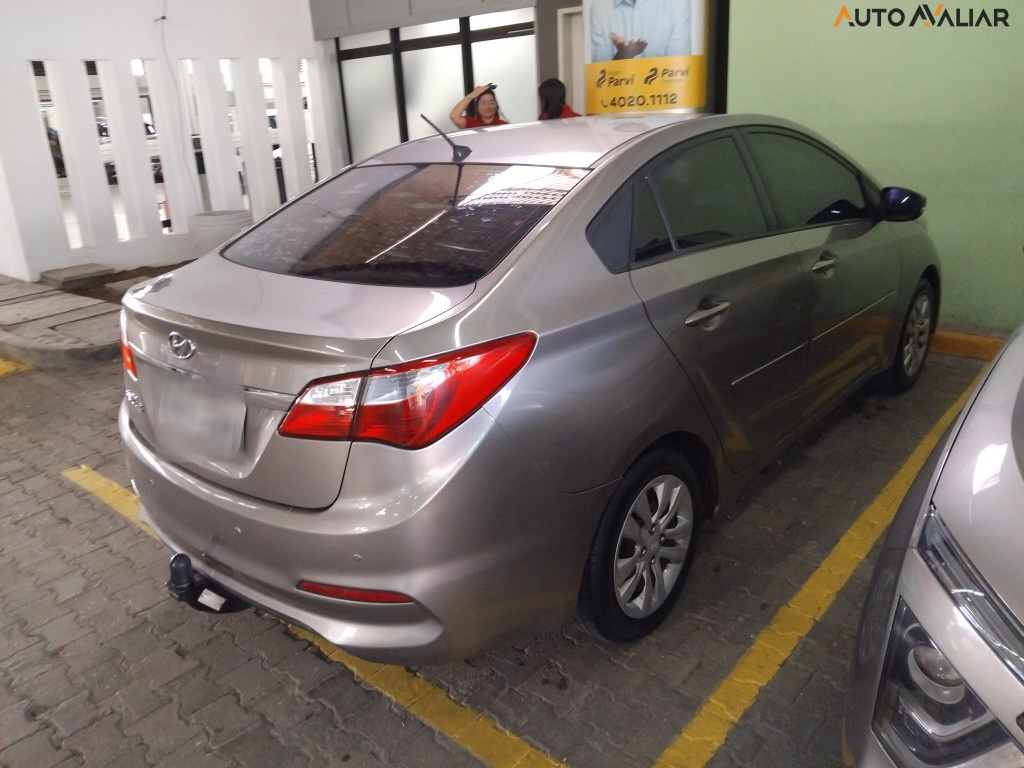 HYUNDAI HB20S 1.0 COMFORT PLUS 12V FLEX 4P MANUAL