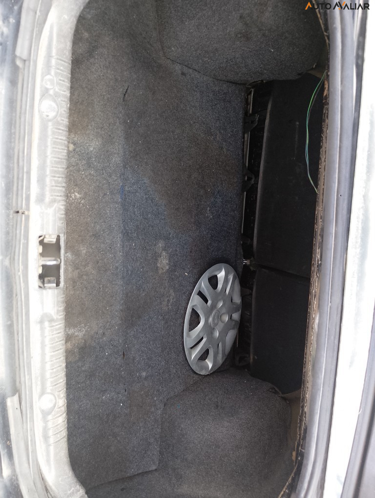 FORD FIESTA 1.6 MPI SEDAN 8V FLEX 4P MANUAL