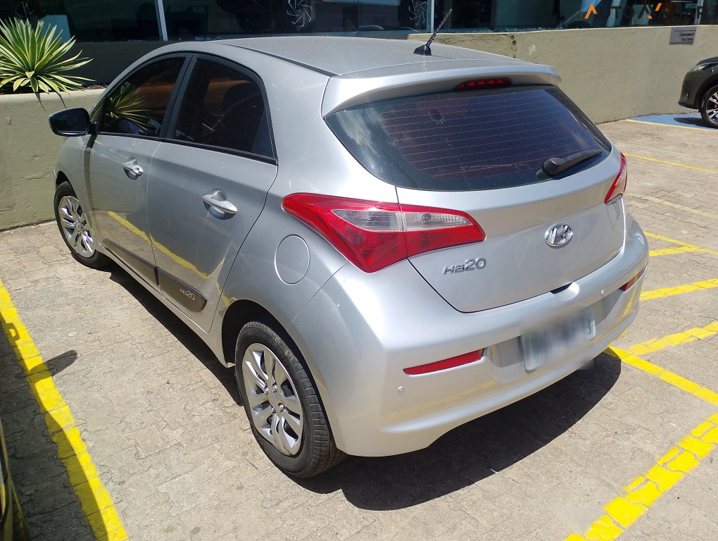 HYUNDAI HB20 1.0 COMFORT 12V FLEX 4P MANUAL