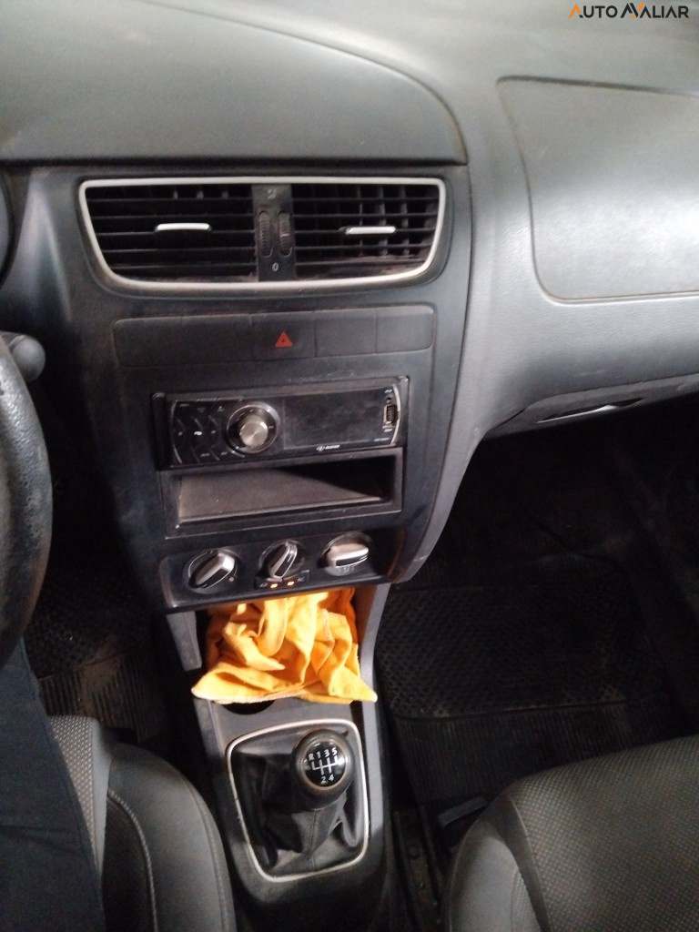 VOLKSWAGEN FOX 1.0 MI 8V FLEX 4P MANUAL