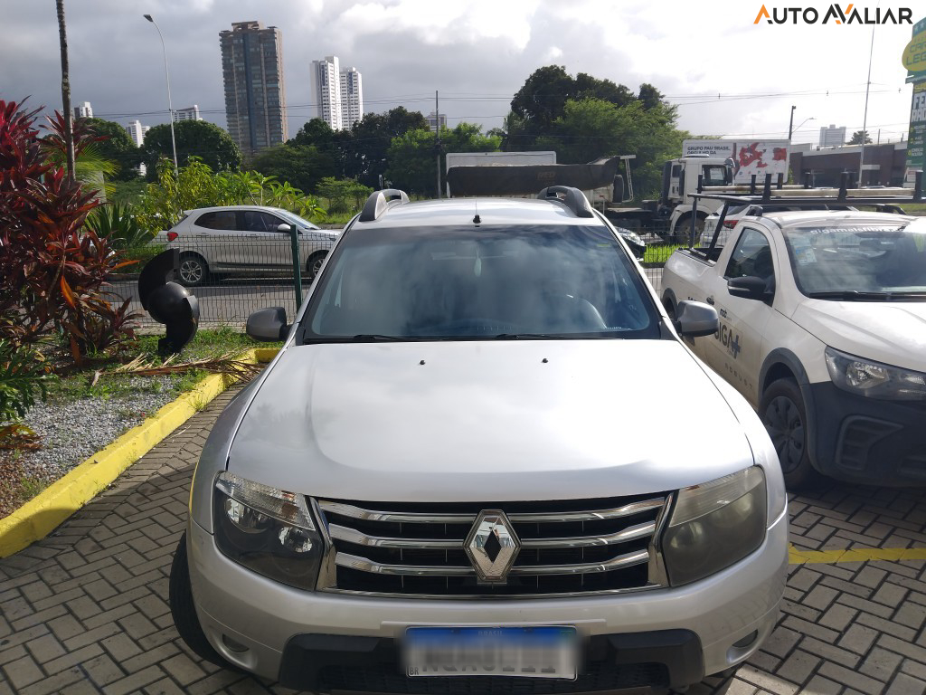 RENAULT DUSTER 2.0 DYNAMIQUE 4X2 16V FLEX 4P AUTOMATICO