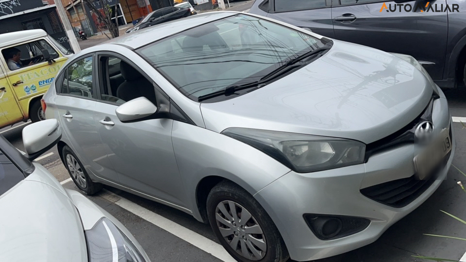 HYUNDAI HB20S 1.6 COMFORT PLUS 16V FLEX 4P MANUAL