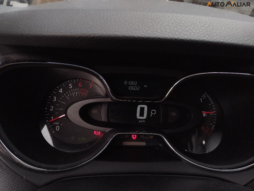 RENAULT CAPTUR 2.0 16V HI-FLEX INTENSE AUTOMATICO