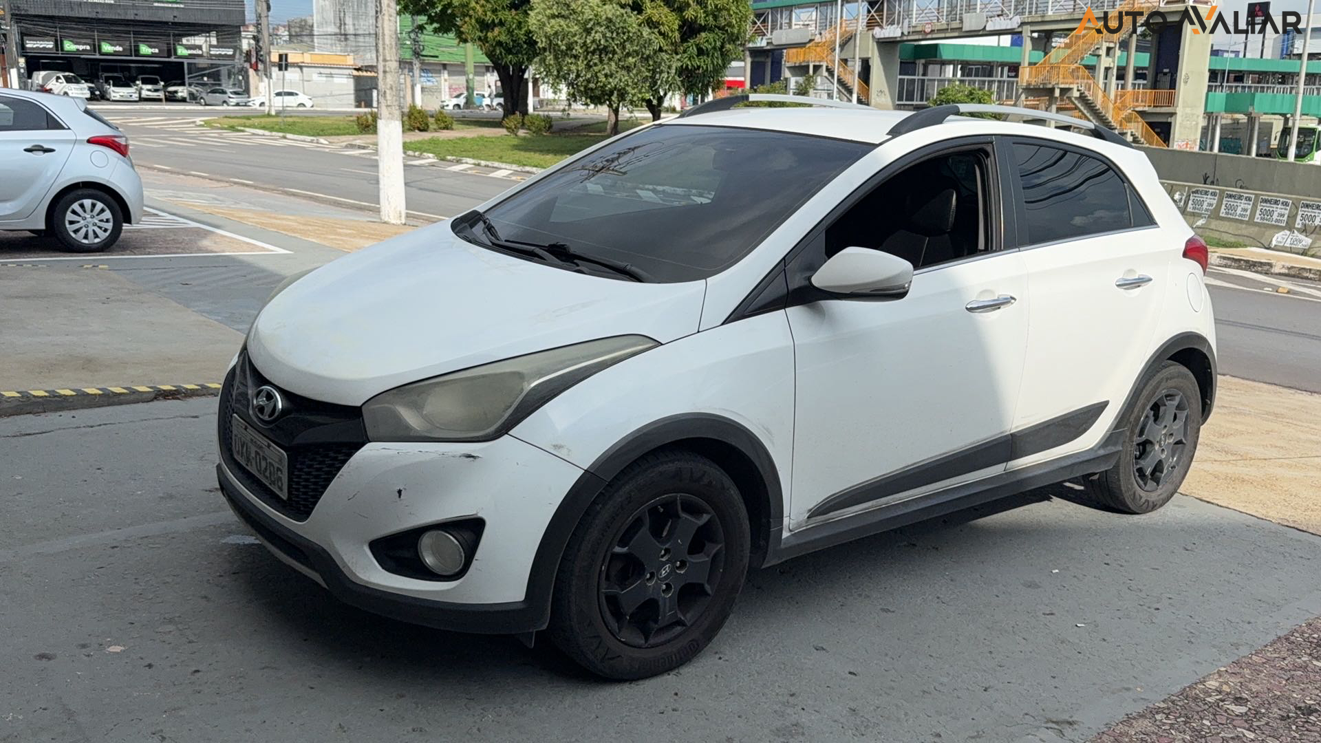 HYUNDAI HB20X 1.6 16V PREMIUM FLEX 4P AUTOMATICO