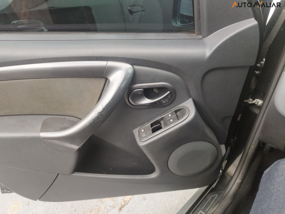 RENAULT DUSTER 1.6 DYNAMIQUE 4X2 16V FLEX 4P MANUAL